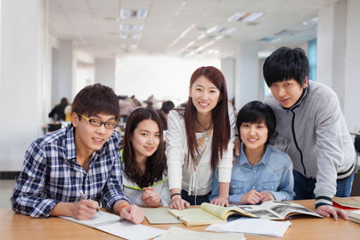 تحصیل در مقطع کارشناسی چین